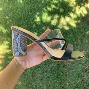 Dolce Blanc Black & Snake Print Heel w/Clear Strap